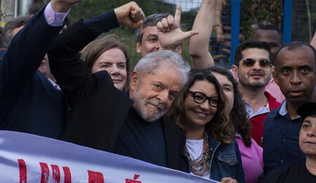 Lula da Silva: Bolsonaro darbe girişimi planladı