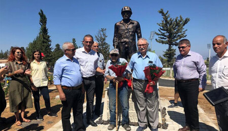 Madenci Heykeli dün iki toplumun katılımıyla açıldı