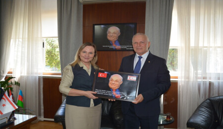 Meclisi Başkan Yardımcısı Töre, Yalova Üniversitesi Rektörü Alkan'ı kabul etti