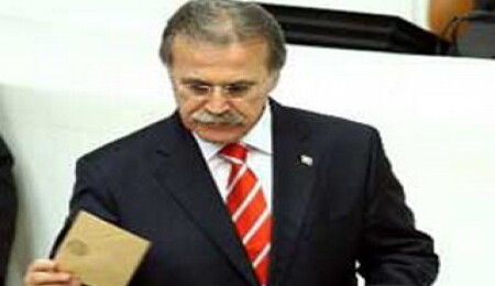 Mehmet Ali Şahin Meclis Başkanı