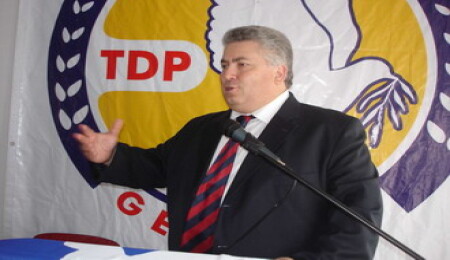 Çakıcı: "Süreç devam ediyor, demokrasi de işliyor"