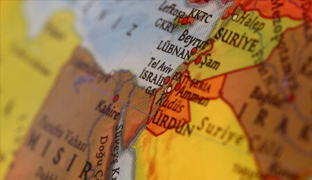 İsrail, Gazze'ye gönderilecek yardımlar için Ürdün ile olan sınır kapısını yeniden açtı