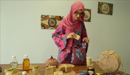 Nijerya'da Türk gelinden Afrika'nın doğal malzemeleriyle cilt bakım ürünleri