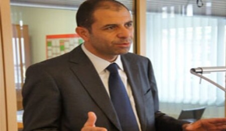 Özersay: "Kıbrıs'ta empoze bir anlaşma istemiyoruz"