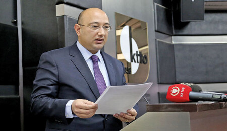 Özgür: "Yeni hükümetin değişim sürecimize katkılarını dilerim"