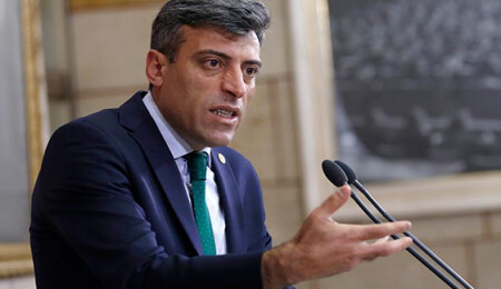 Öztürk Yılmaz: "Kıbrıs'ta müzakerelerin anlamı yok"