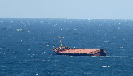 Kurtarılan mülteci sayısı 102, bir ağır yaralı, 19 kişi hayatını kaybetti