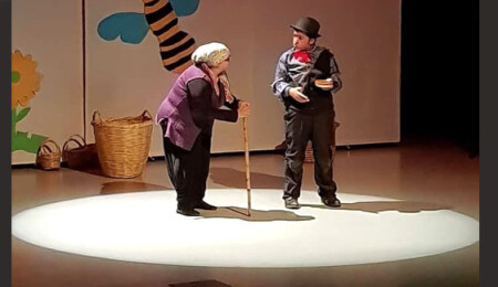 Pırtlatan Bal adlı çocuk oyunu yarın Rauf Raif Denktaş Kültür ve Kongre Sarayında...