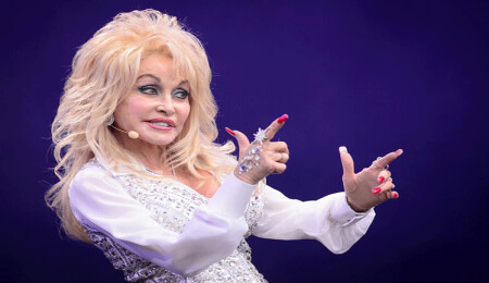 US Country Music Legend Dolly Parton Dies at 80