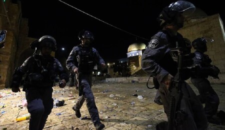 Dünya Müslüman Alimler Birliği, İsrail'in Aksa saldırılarını durdurmak için Müslümanları ayaklanmaya çağırdı