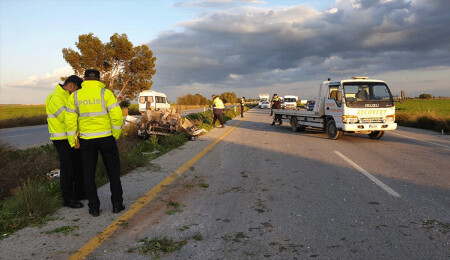 Polis dün 3 ilçede asayiş ve trafik denetimi yaptı…68 araç trafikten men edildi