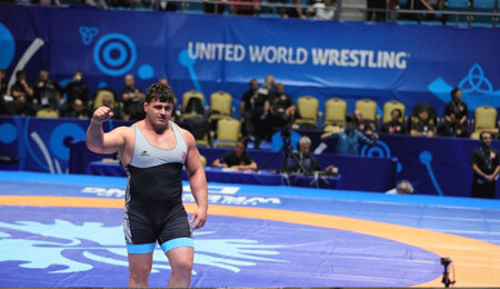 Rıza Kayaalp Dünya Güreş Şampiyonası'nda finalde