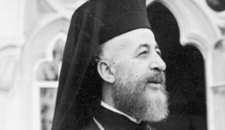 Rum siyasi partiler, Başpiskopos Makariosun ölüm yıldönümü nedeniyle mesaj yayımladı