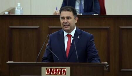 Başbakan Ersan Saner, erken seçim çağrısında bulundu!