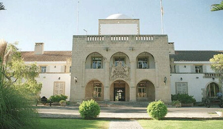 Sayıştay’a göre Hristodulidis ve kabine üyelerinin emekli maaşı alması yasa dışı