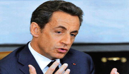 Sarkozy dönemi resmen sona erdi