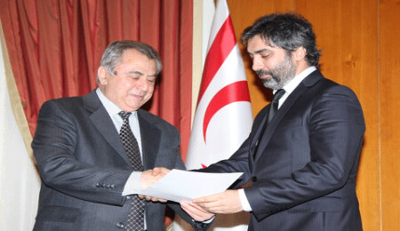 Bakanlar Kurulu, Necati Şaşmaz'ın ateşe ünvanını iptal etti!