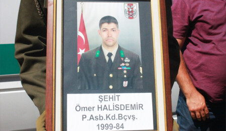 Özel Kuvvetler Komutanı göz yaşları içinde anlattı! İşte kahraman astsubay Ömer ile son diyalog