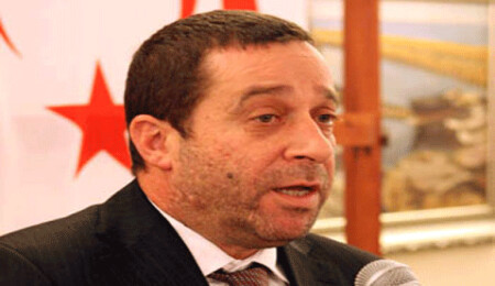 Denktaş: "Belediyelerde düzenlemelere gidilmesi gerek"