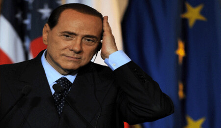 Berlusconi'den 'Erkekler kadınlara asılmakta özgür olmalı' diyen Deneuve'e destek