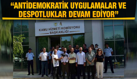 Sendikalar KHK binası önünde, hekim mülakatlarında verilen notlara erişimin engellenmesi kınandı