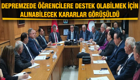 KKTC’deki üniversitelerde eğitim gören depremzede öğrencilerle ilgili toplantı yapıldı