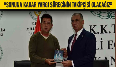 Nazım Çavuşoğlu, “Deprem” isimli ağıt besteleyen Enver Ermetal’i kabul etti