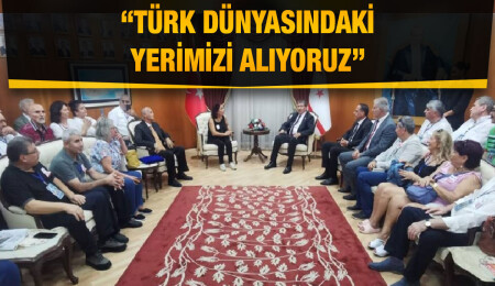 Ünal Üstel 8. Uluslararası Türk Dünyası Şiir ve Müzik Festivali için KKTC’de bulunan sanatçıları kabul etti