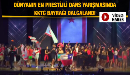 Meksika Cancun'da Dillirga çalıyor, KKTC bayrakları sallanıyor