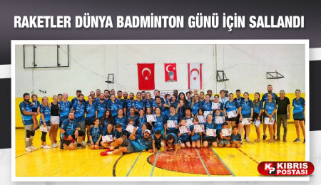 Raketler Dünya Badminton Günü için sallandı