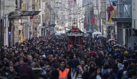 Türkiye'de hafta sonu sokağa çıkma kısıtlaması