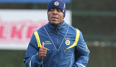 Emenike dönüş hazırlığında!