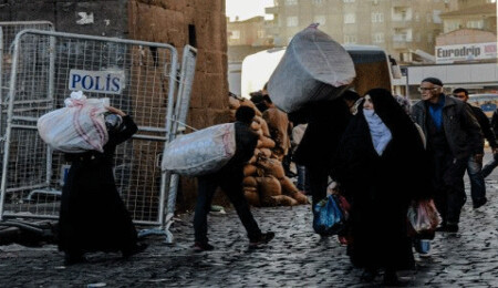 Sur İlçesi Gazi Caddesi'ne 'Kıbrıs Sınırı' benzetmesi!
