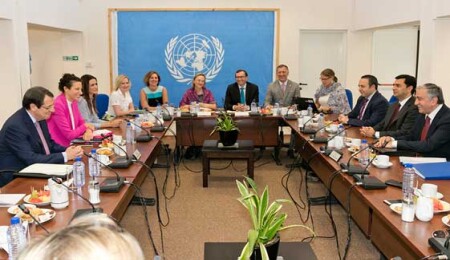 Rumlar "Eyalet" diyor olsa da masada iki eşit kurucu devlet var