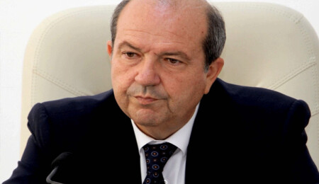 “Önce ELAM KKTC bayrağını yaktı, şimdi de Yunan vekil Türk bayrağını yırttı; bunlar tesadüf değil”