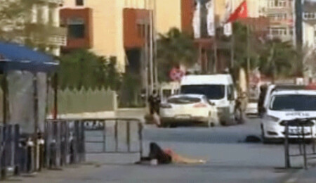 İstanbul Emniyet Müdürlüğü'ne silahlı saldırı: 1 ölü!