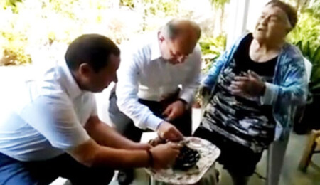 Bakan Akdağ'ın Kıbrıs ziyaretine Lefkeli Cemile teyzenin Erdoğan yorumu damga vurdu