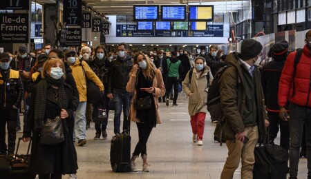 Fransa yurt dışından gelenlere karantina zorunluluğu listesine Türkiye de dahil olmak üzere 7 ülkeyi ekledi