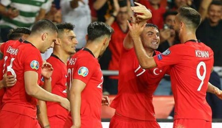 Türkiye tarih yazdı, dünya şampiyonu Fransa'yı devirdi