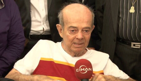 Turgay Şeren hayatını kaybetti