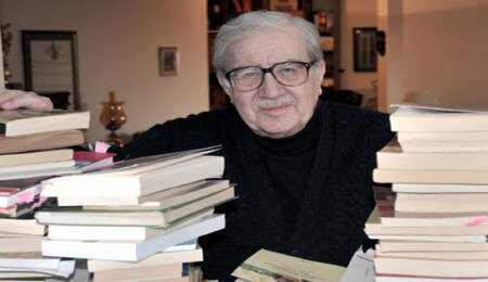 Ünlü bürokrat yazar Turgut Özakman vefat etti