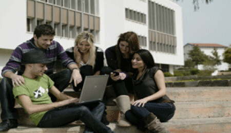 "Turkcell 3G VINN E182E ile mobilinternet 3 kat daha hızlı"