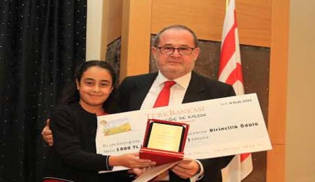 Türk Bankası'nın "Geleceğe de kalsın" resim yarışmasında ödüller sahiplerini buldu