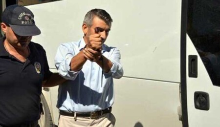 FETÖ'nün finans kaynağı oldukları iddiasıyla adliyeye sevk edilen 6 işadami tutuklandı