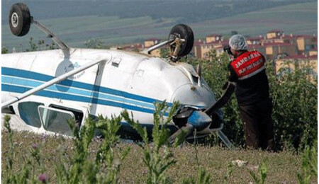 Mersin'de uçak kazası: 1 ölü