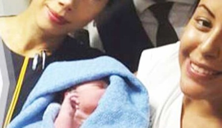 Pegasus uçağında mucize doğum