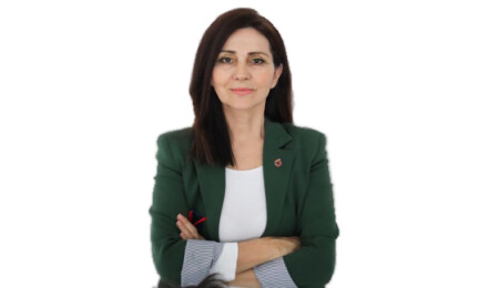 UKÜlü akademisyen Prof. Dr. Özgüven, Kuzey Kıbrısta iyi tarım uygulamalarına dikkat çekti