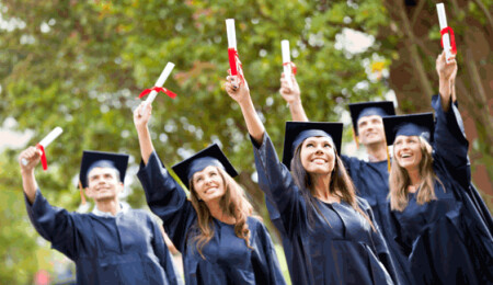 Üniversiteyi neden Kıbrısta okumalı?