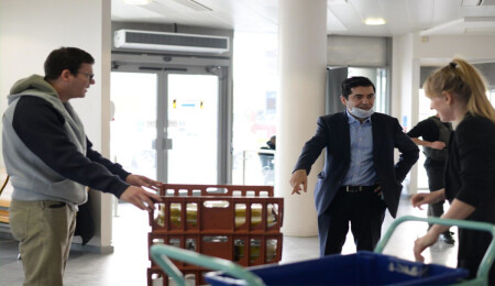 Lambeth Belediye Başkanı İbrahim Doğuş'tan Boris Jonhson'a çağrı