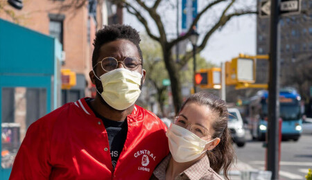 Harvard Üniversitesi araştırması: “Çiftler cinsel ilişki sırasında koronavirüse karşı maske takmalı”